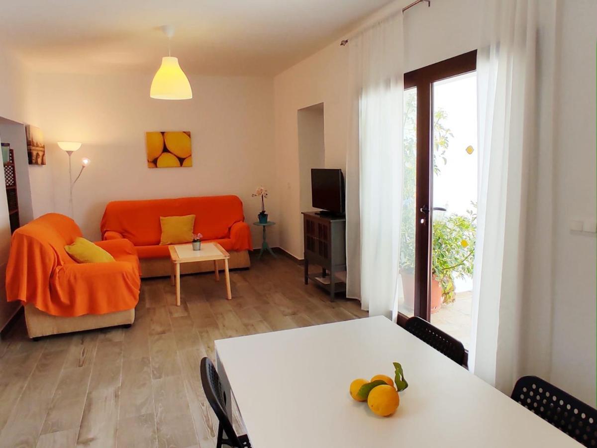 Вилла Casa El Patio Del Limon, Con Piscina Монтекорто Экстерьер фото